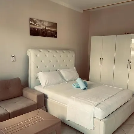 Imperial Ξενοδοχείο 4*