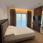Imperial 4*