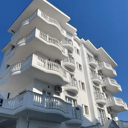 فندق Imperial 4*